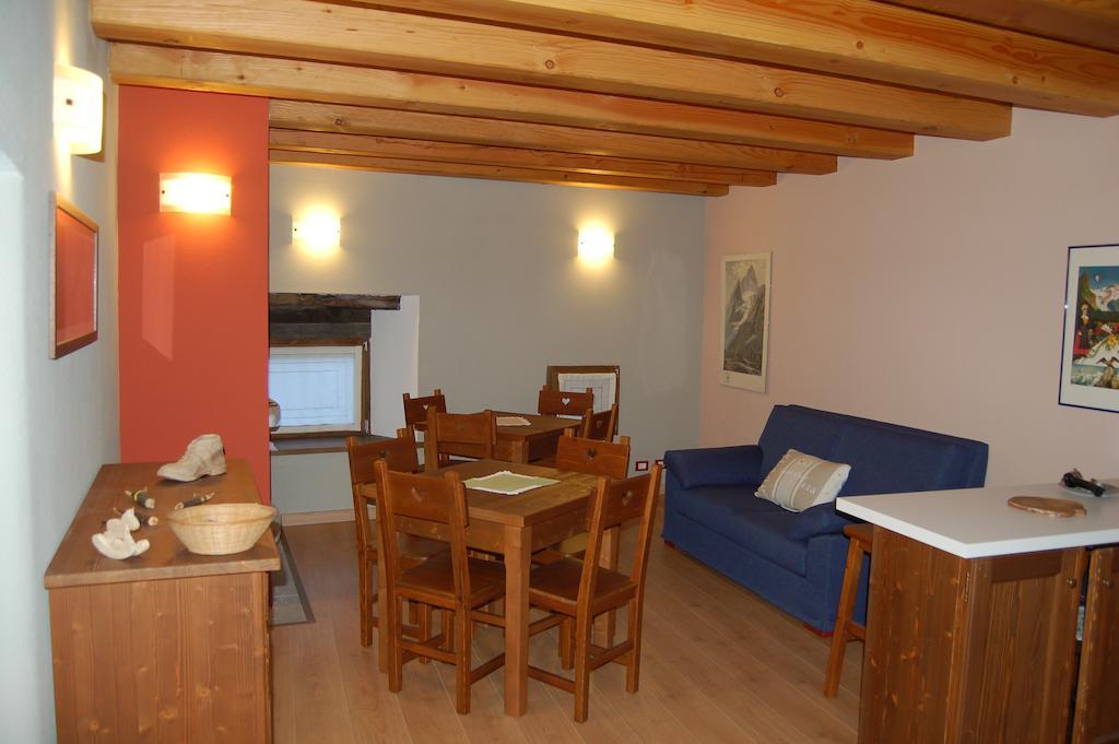 Bed and Breakfast Il Nocciolo Bard Exterior foto